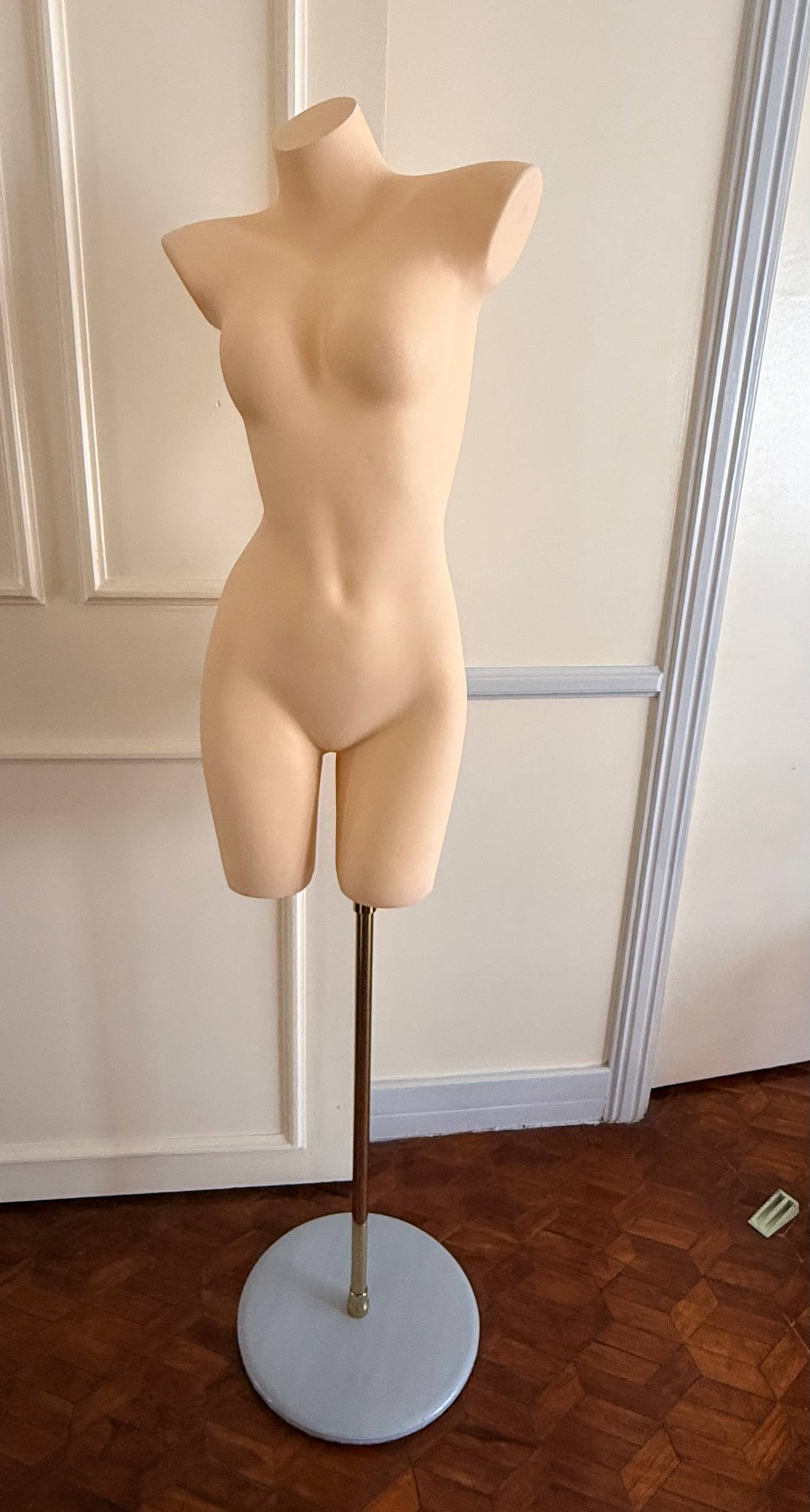 图片[1]-Mannequin ₱2000-闲置二手物品信息发布-manila58.com