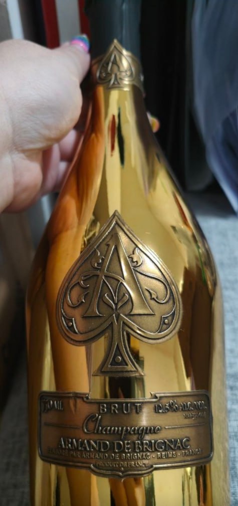 黄金黑桃A香槟 总共6瓶（绒布）合售 100…-manila58.com