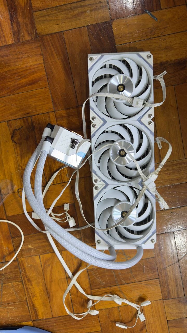 出 售 物 品：9层新 360 水冷 白色（…-manila58.com