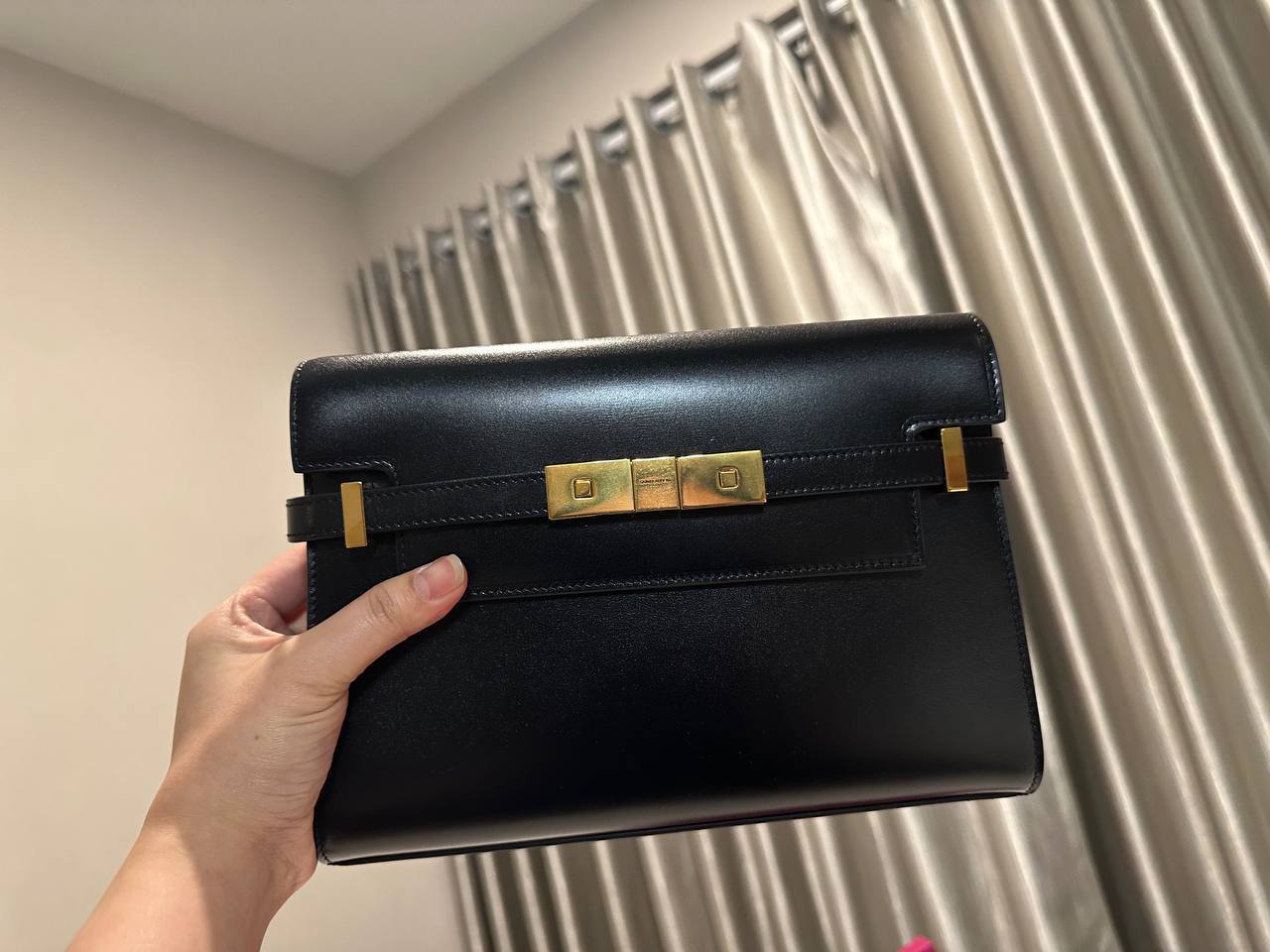 出售物品： YSL 女士包包👜黑色 原价₱2…-manila58.com