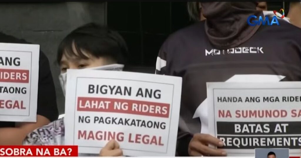 摩托车出租车司机抗议LTFRB限制超额载客-manila58.com