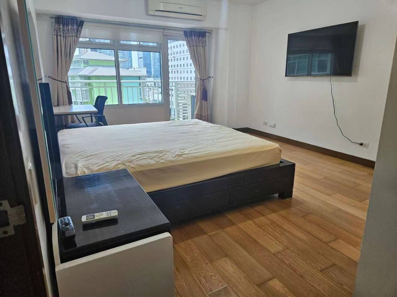 #BGC One Seeendra 一手出租​135平，家具-manila58.com