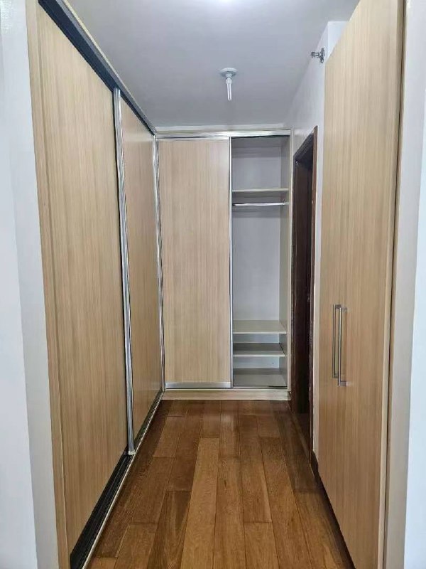 #BGC One Seeendra 一手出租​135平，家具-manila58.com