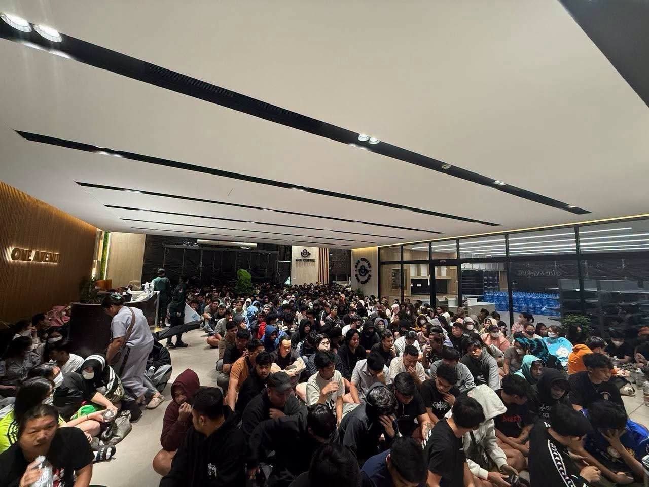 #柬埔寨新闻 波贝突袭30层诈骗大楼：587人被捕，印尼籍占-manila58.com