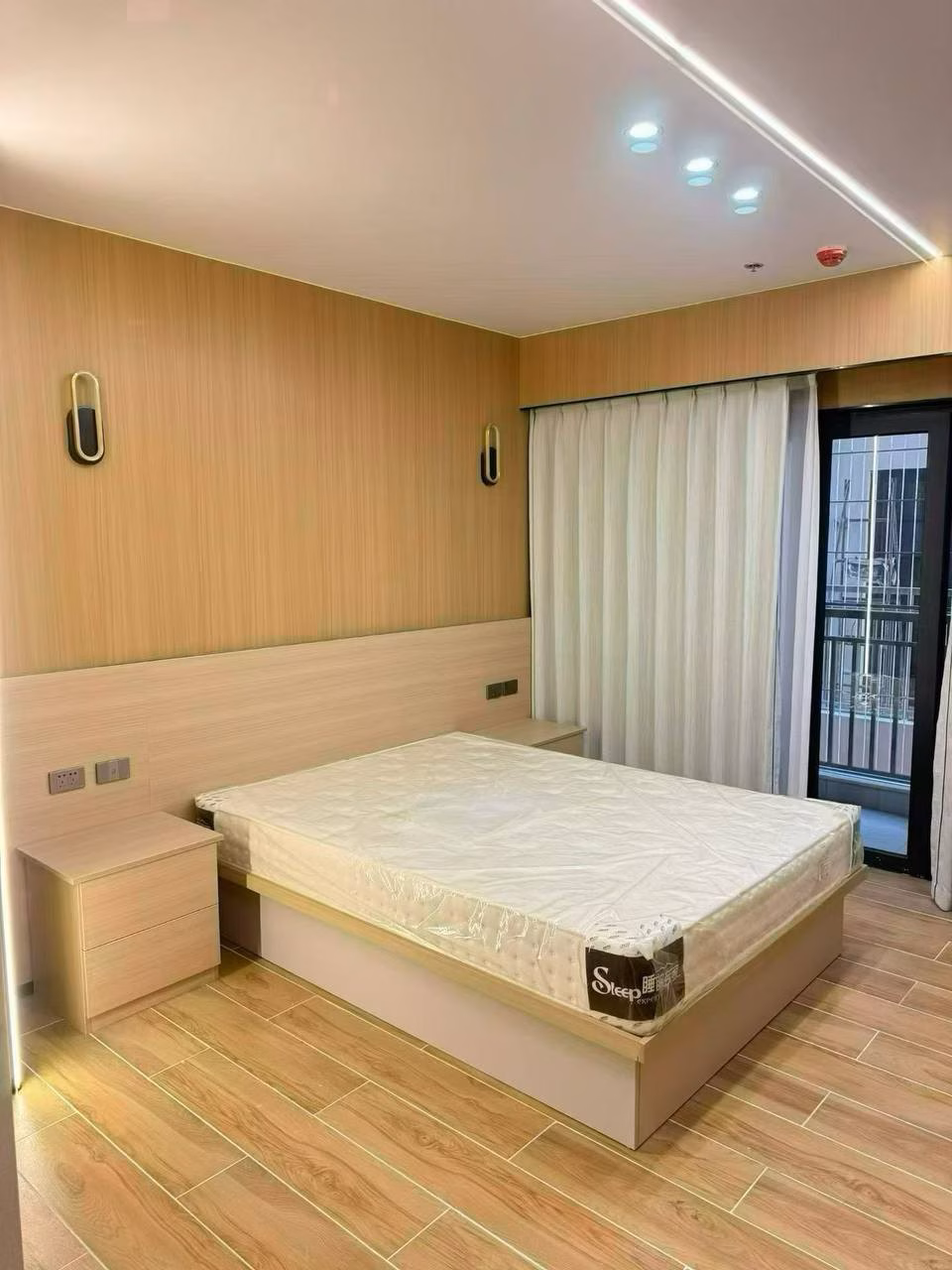 #嘉禾锦苑 精装两房一厅带阳台出租-manila58.com