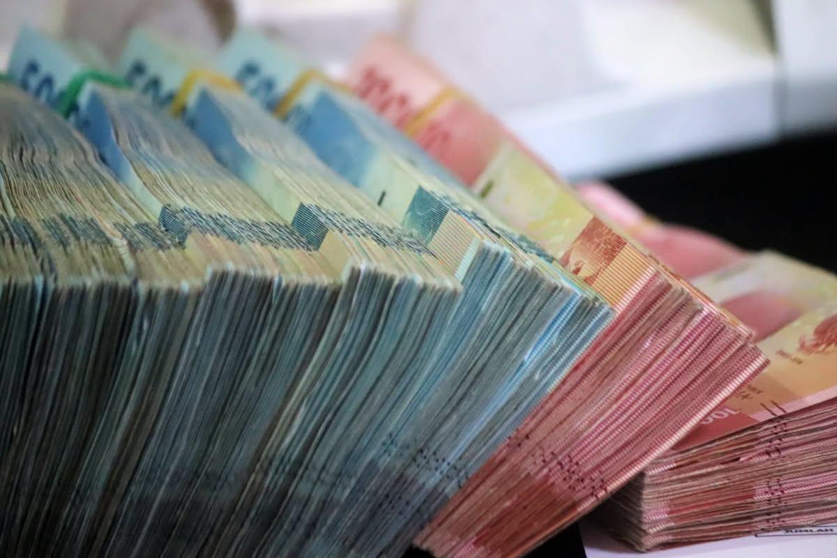 涉跨国诈骗案资金洗钱 一俄籍男子与新加坡女子在新被控-manila58.com