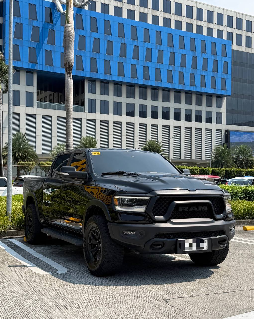 （出售）2023 RAM 1500 REBEL 4×4，5.-manila58.com