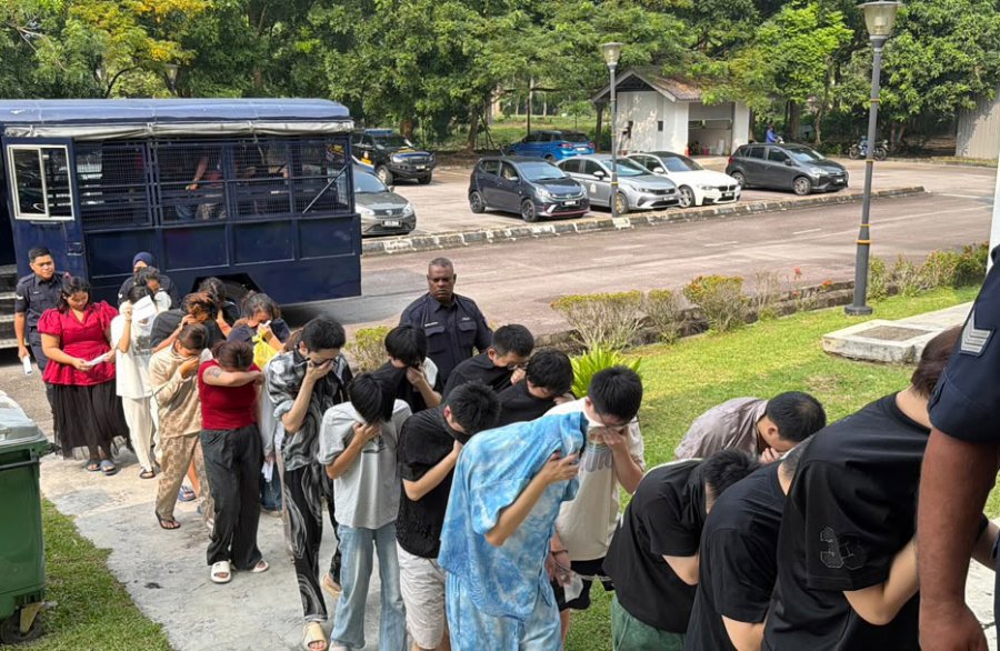 最高奖200万美元，专骗中国和柬埔寨人！29人租豪宅搞诈骗，-manila58.com