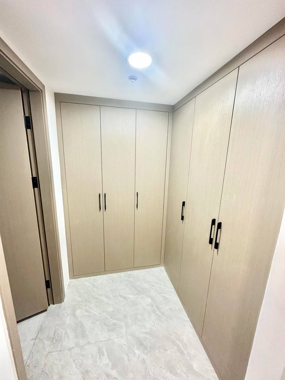 #海港酒店 三房一厅出租-manila58.com