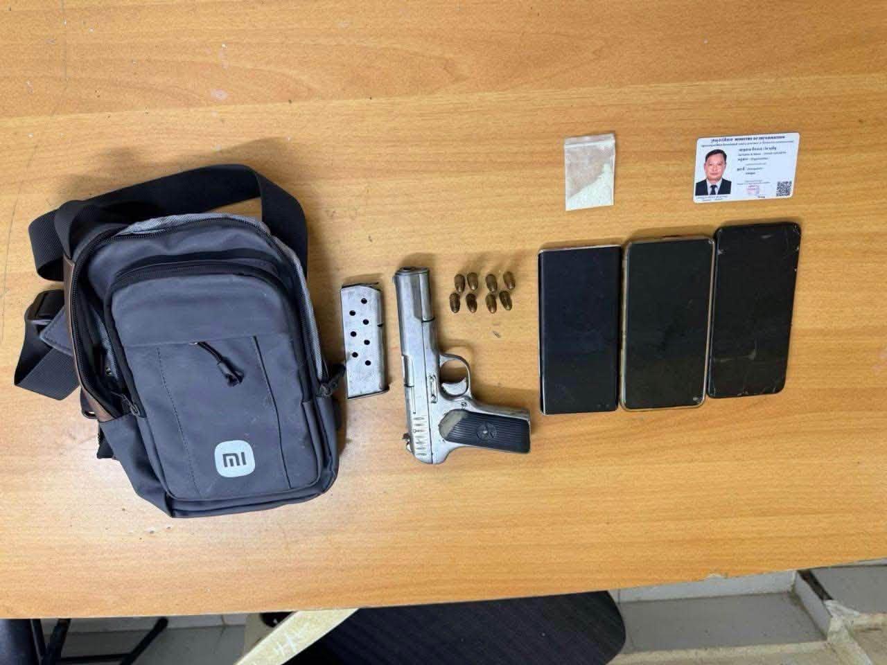 金边堆谷区警方抓获5名入室盗窃嫌疑人 其中竟然还有一名记者-manila58.com