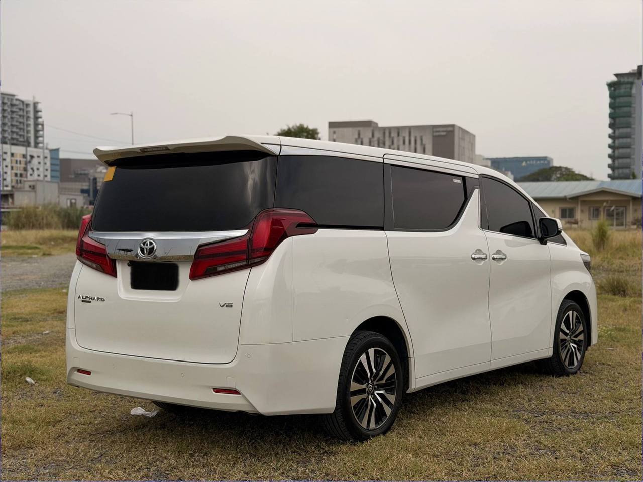 2022阿尔法，4万多公里，精品车况，原版原漆，刚在4s店做-manila58.com