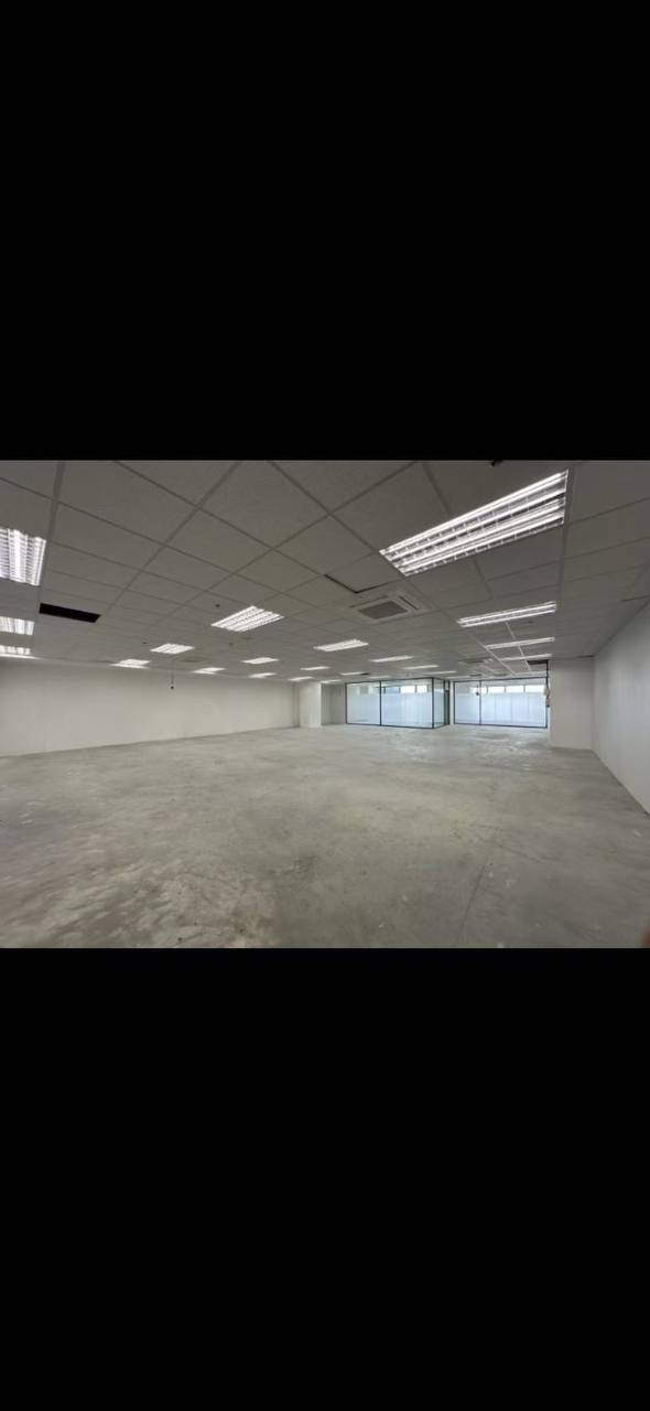出租Aseana 办公室面积2600平方 可以offer 5-manila58.com