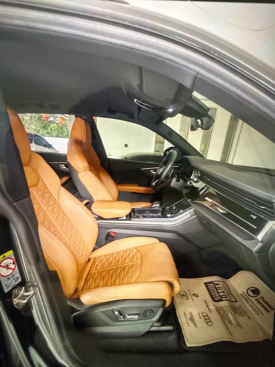 2021年，奥迪RSQ8，13000公里。-manila58.com