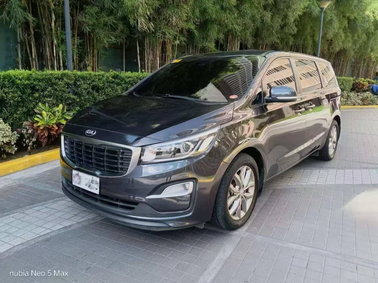 2020年起亚嘉年华商务车，7坐商务车柴油发动机，行驶7万多-manila58.com