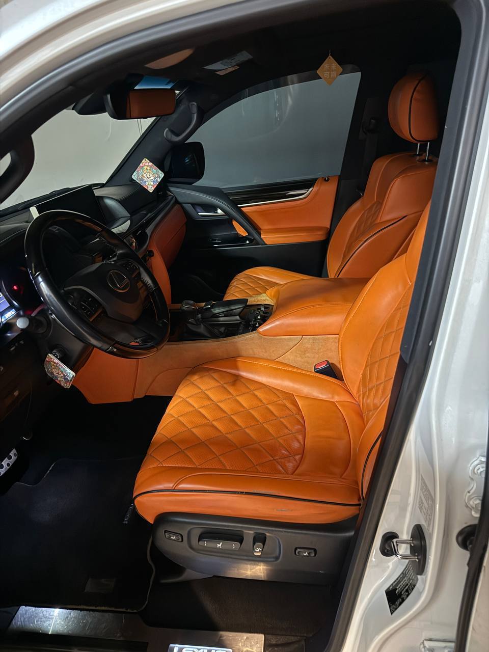 🔥2022款雷克萨斯LX570｜V8大自吸-manila58.com