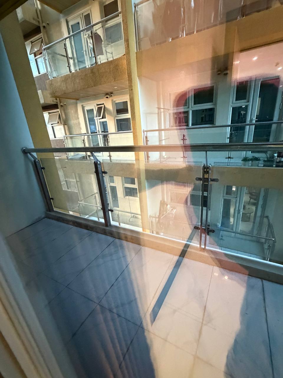 #金湾御景 俩房一厅带阳台出租-manila58.com