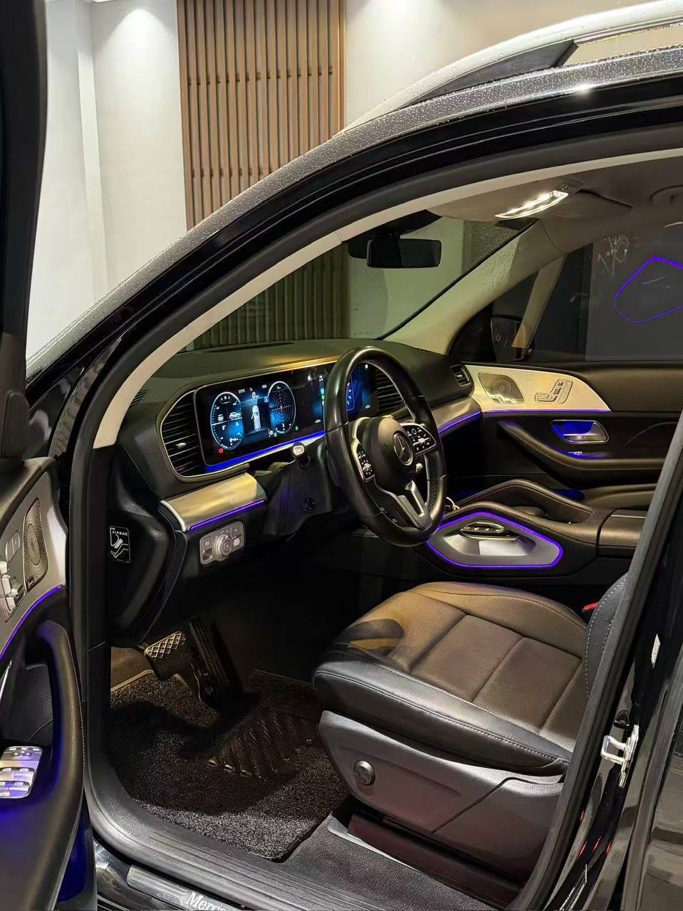 2022奔驰GLE300d｜5座版本｜实表9000km-manila58.com
