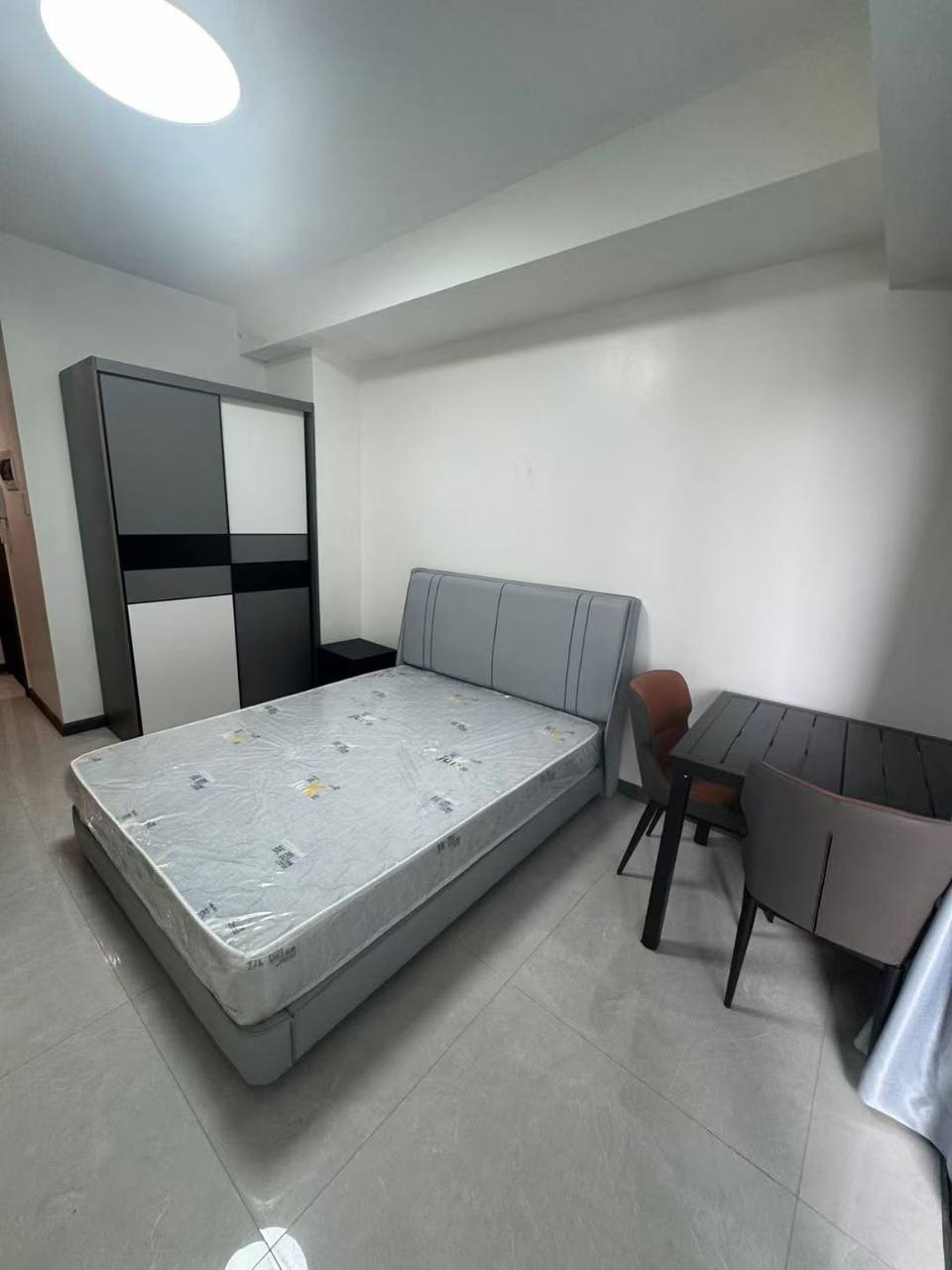 #中冠天骏 单间带阳台出租-manila58.com