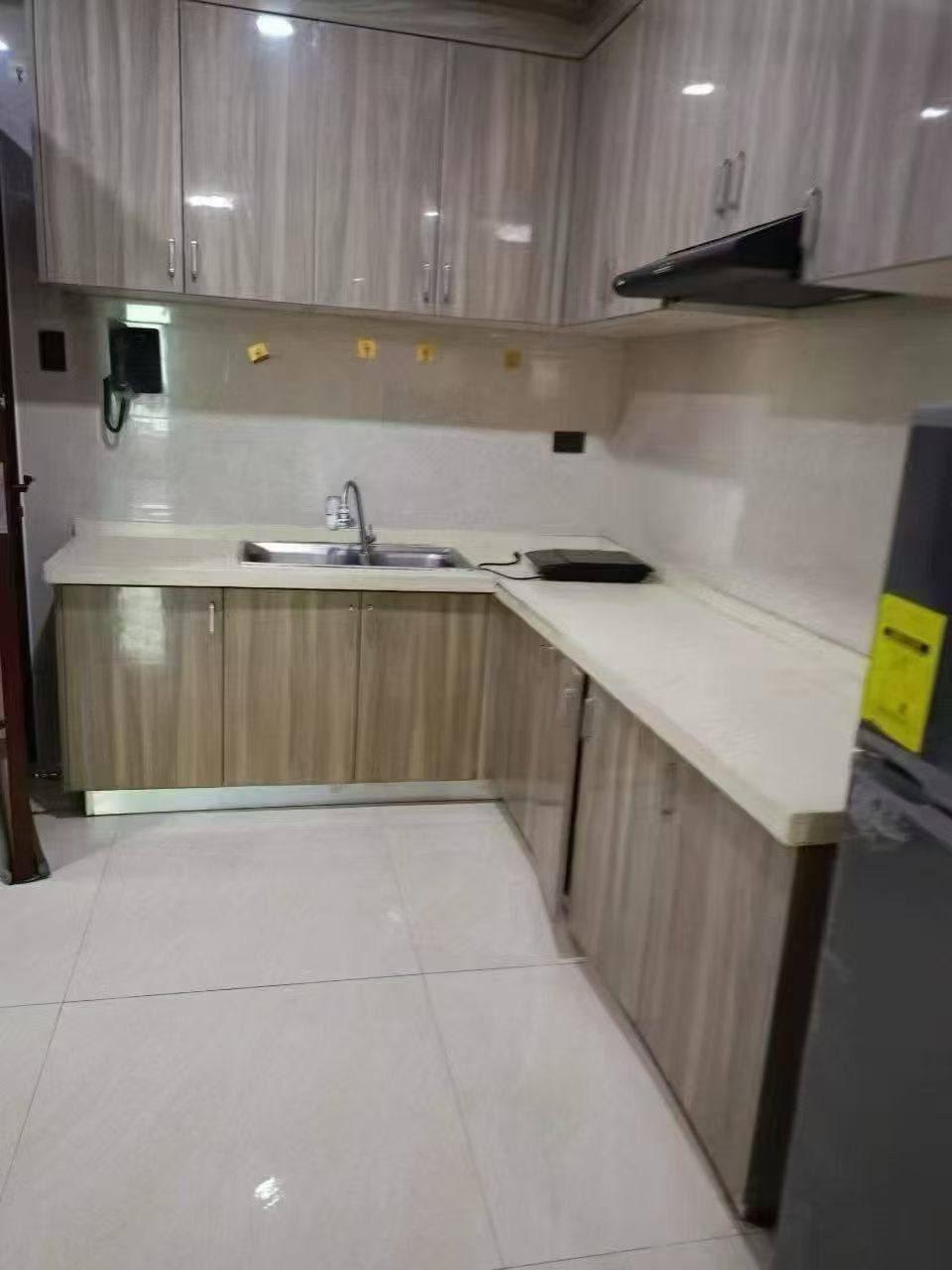 #亚洲花园 两房一厅带阳台出租-manila58.com