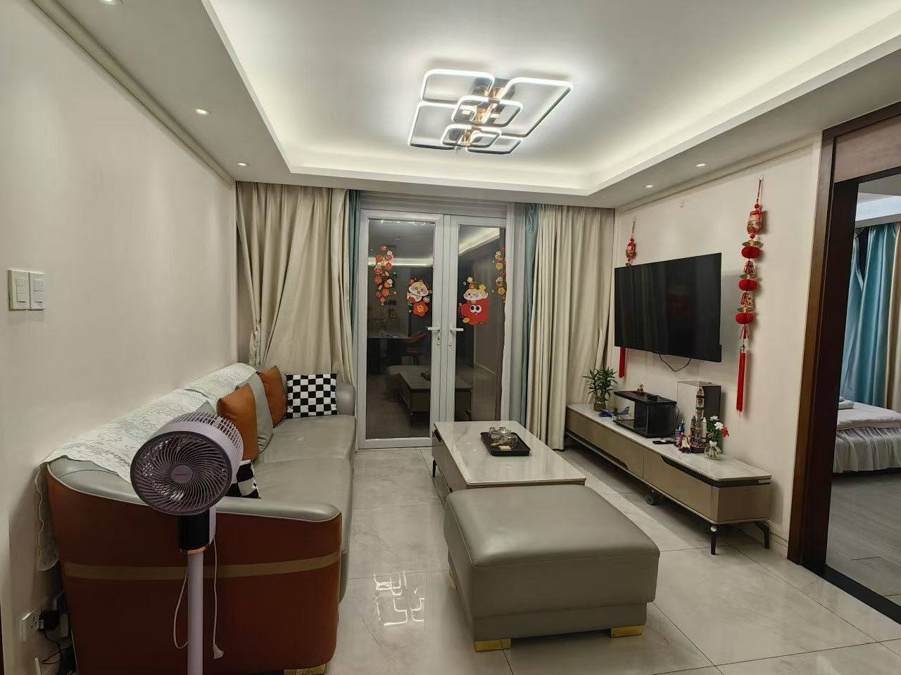 #金湾御景 精装两房一厅出租-manila58.com