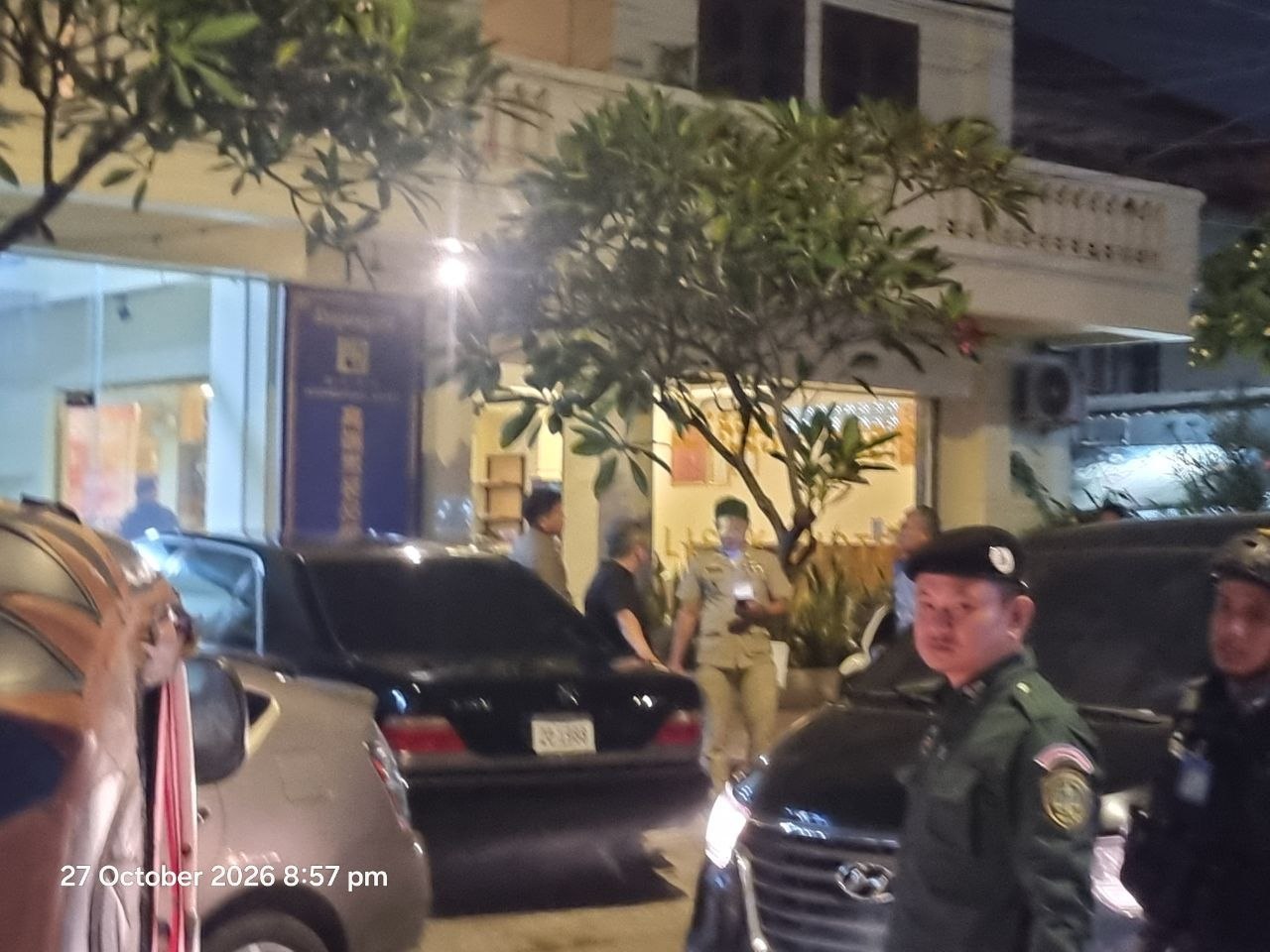 #网友投稿：金边隆边区切春内斯分区，一处打野地点被围了，目前-manila58.com