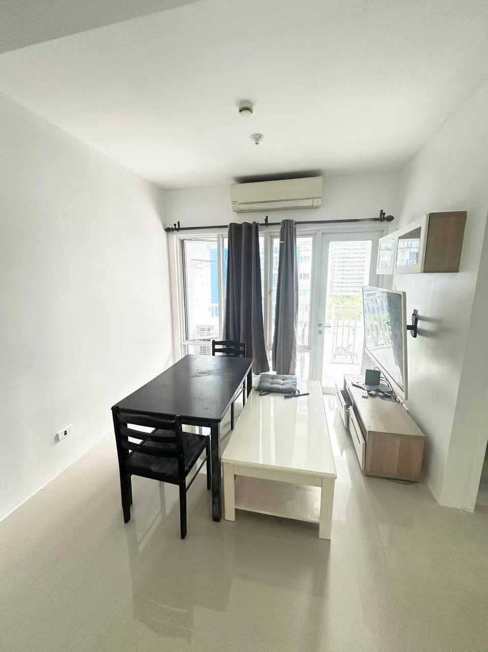 #Sea 两房一厅带阳台出租-manila58.com