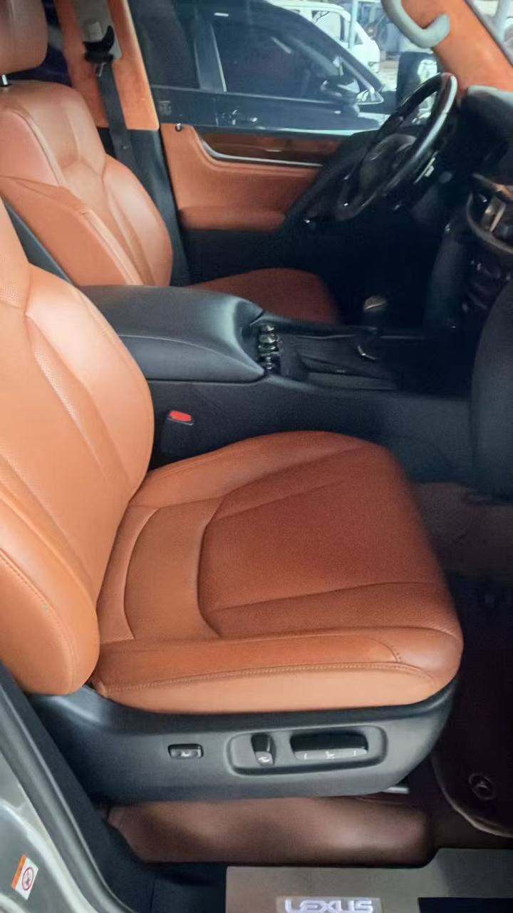 2018年 雷克萨斯570 一手车3w多公里，实表，精品车况-manila58.com