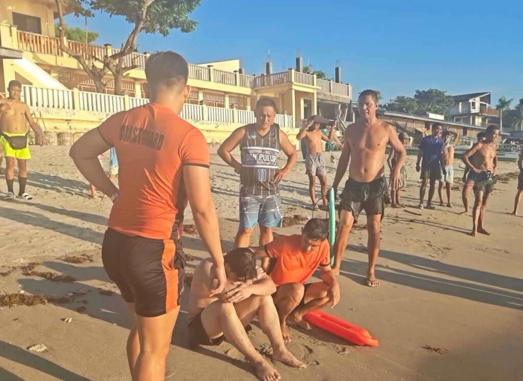 拉乌尼翁强浪致4人被冲走获救-manila58.com